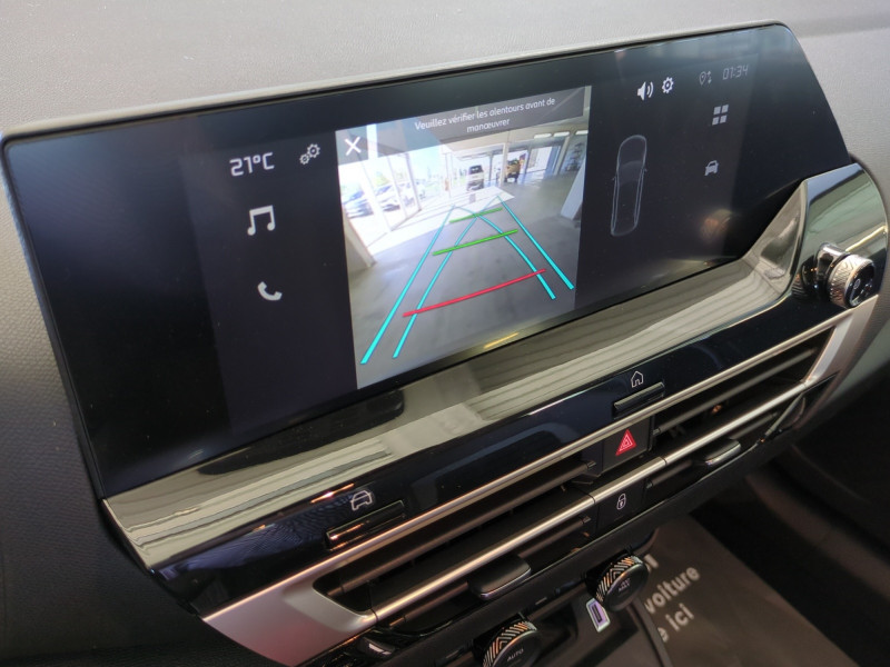 Photo 14 de l'offre de CITROEN C4 1.2 HYBRIDE 145CH S&S PLUS AUTOMATIQUE -32% à 21799€ chez Automobiles 25