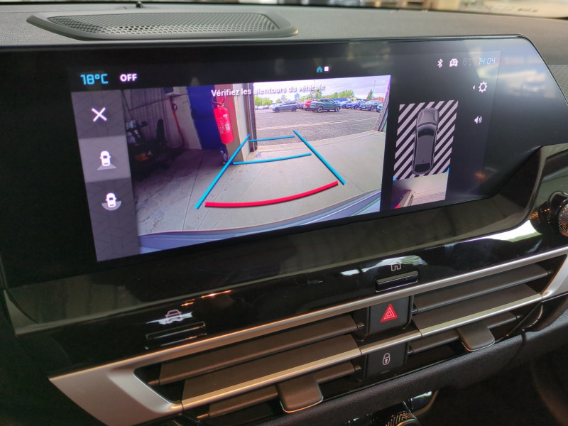 Photo 15 de l'offre de CITROEN C4 1.2 HYBRIDE 145CH S&S MAX AUTOMATIQUE -31% à 24499€ chez Automobiles 25