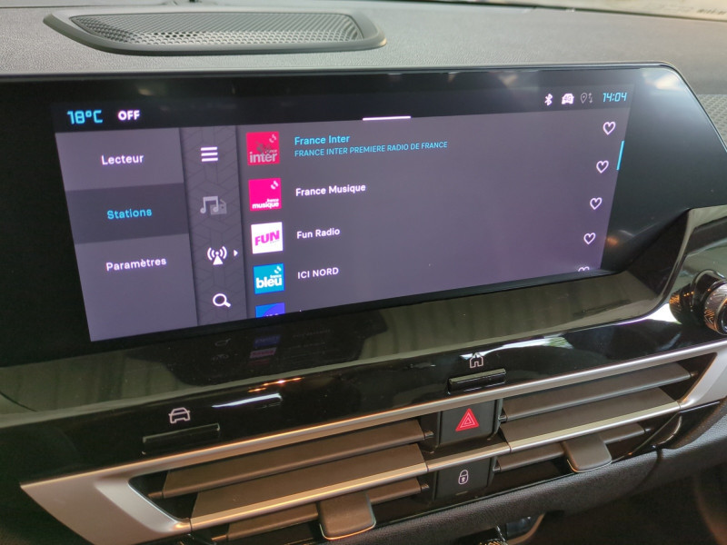 Photo 14 de l'offre de CITROEN C4 1.2 HYBRIDE 145CH S&S MAX AUTOMATIQUE -31% à 24499€ chez Automobiles 25