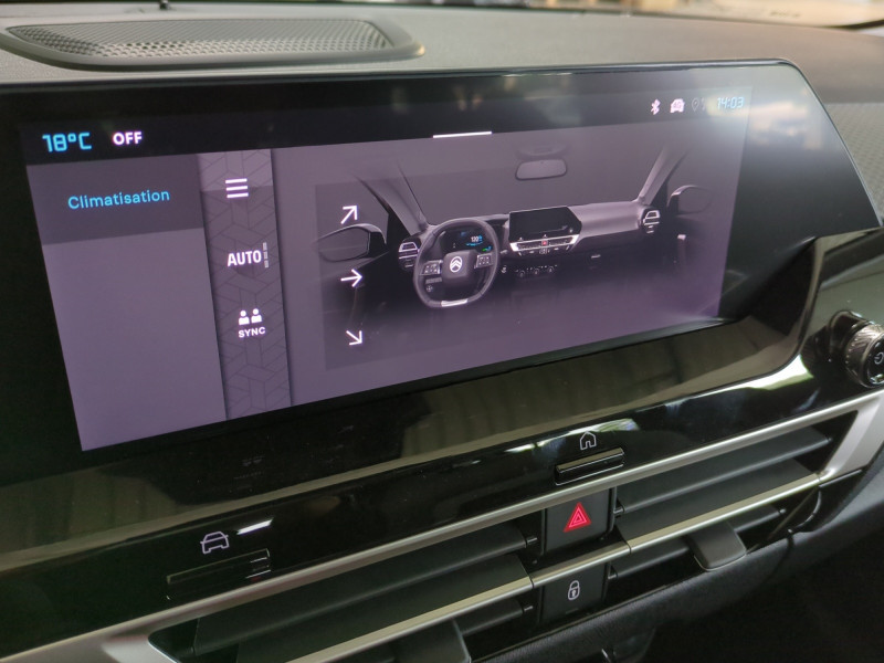 Photo 12 de l'offre de CITROEN C4 1.2 HYBRIDE 145CH S&S MAX AUTOMATIQUE -31% à 24499€ chez Automobiles 25