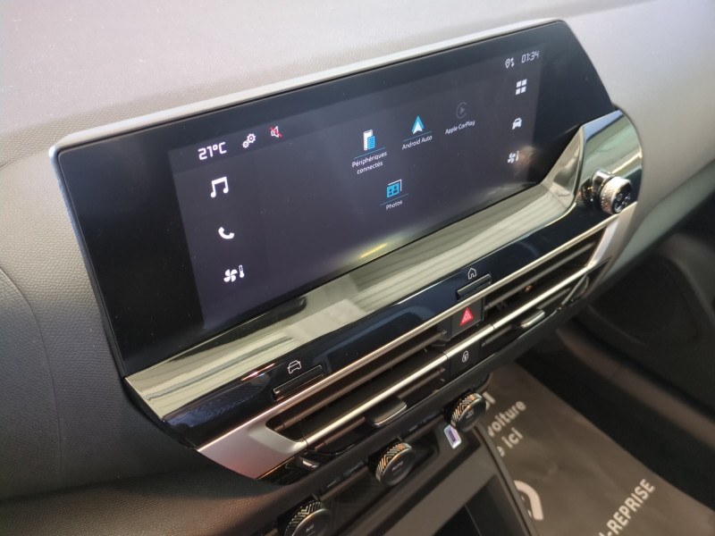 Photo 12 de l'offre de CITROEN C4 1.2 HYBRIDE 145CH S&S PLUS AUTOMATIQUE -32% à 21799€ chez Automobiles 25