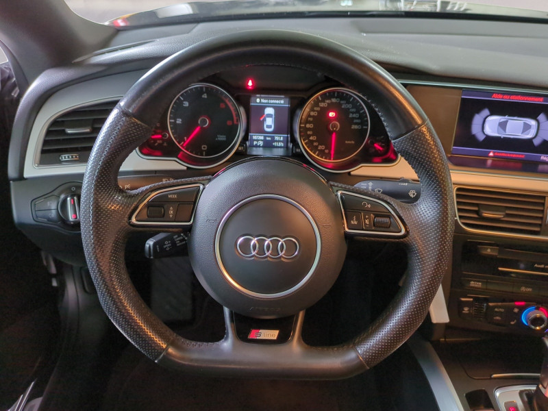 Photo 4 de l'offre de AUDI A5 2.0 TDI 190CH CLEAN DIESEL S LINE MULTITRONIC EURO6 à 19990€ chez Automobiles 25
