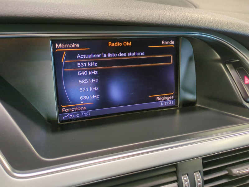 Photo 12 de l'offre de AUDI A5 2.0 TDI 190CH CLEAN DIESEL S LINE MULTITRONIC EURO6 à 19990€ chez Automobiles 25