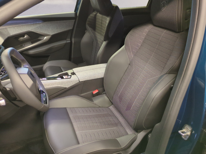 Photo 5 de l'offre de PEUGEOT 3008 1.2 HYBRID 145CH GT E-DCS6 -27% à 32498€ chez Automobiles 25