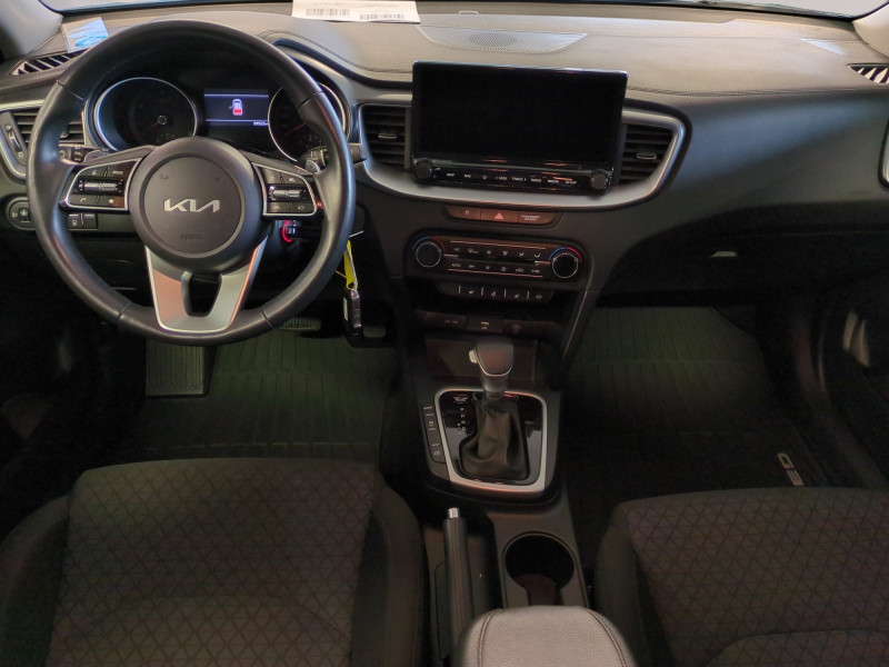 Photo 3 de l'offre de KIA CEED 1.5 T-GDI 140CH ACTIVE DCT7 à 19990€ chez Automobiles 25