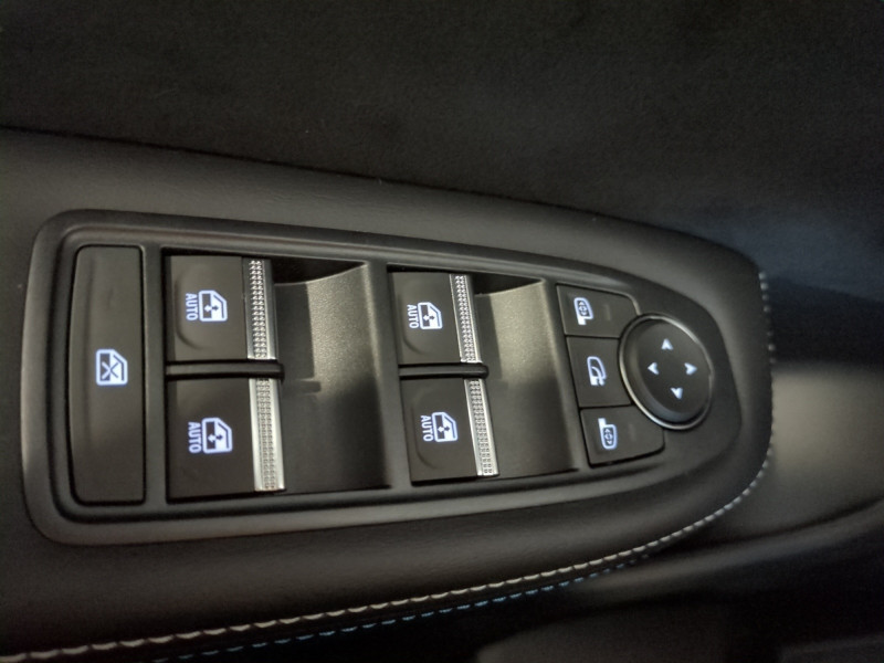 Photo 17 de l'offre de RENAULT ARKANA 1.6 E-TECH 145CH FULL HYBRID ESPRIT ALPINE -28% à 29499€ chez Automobiles 25