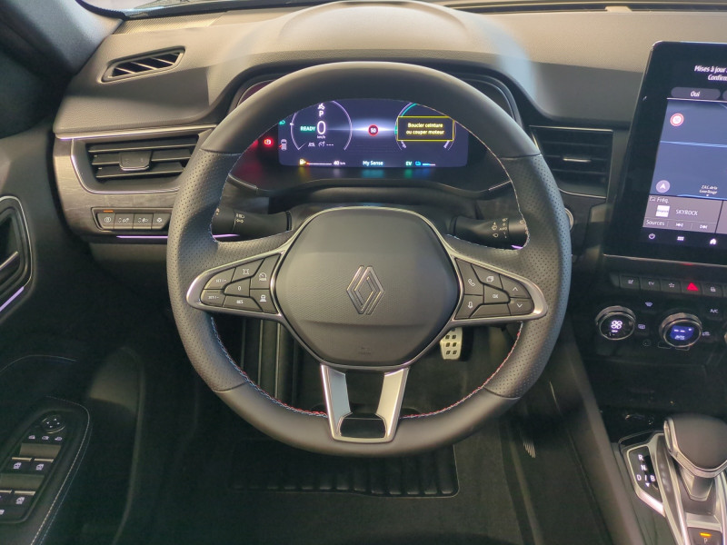Photo 4 de l'offre de RENAULT ARKANA 1.6 E-TECH 145CH FULL HYBRID ESPRIT ALPINE -28% à 29499€ chez Automobiles 25