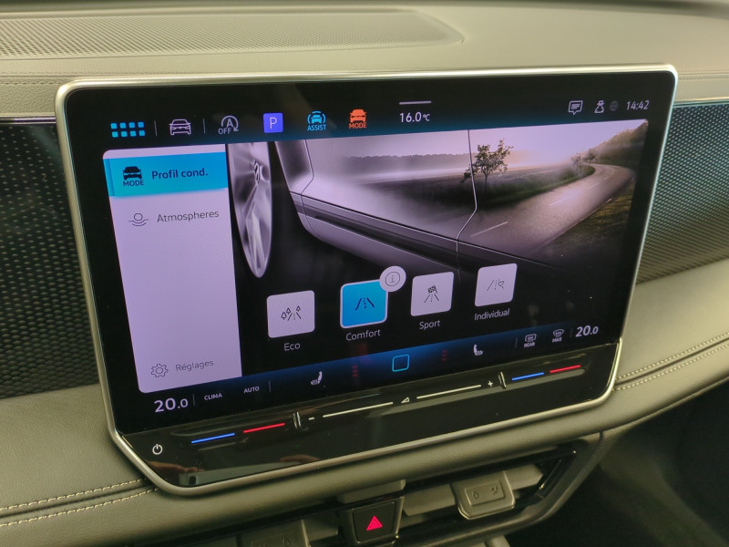 Photo 13 de l'offre de VOLKSWAGEN TIGUAN 1.5 TSI 150CH LIFE PLUS DSG7 à 32990€ chez Automobiles 25