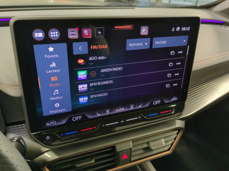 Photo 9 de l'offre de CUPRA FORMENTOR 1.5 ETSI HYBRID 150CH V DSG7 -27% à 33999€ chez Automobiles 25