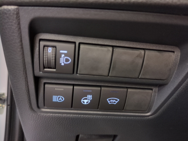 Photo 18 de l'offre de TOYOTA YARIS CROSS 130H DESIGN MY25 -17 % à 26999€ chez Automobiles 25