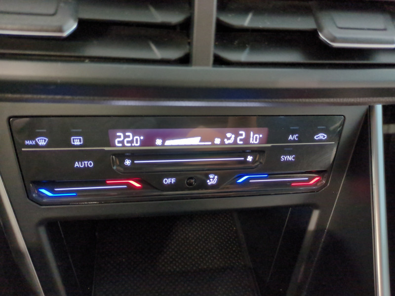 Photo 15 de l'offre de VOLKSWAGEN POLO 1.0 TSI 95CH LIFE DSG7 à 19498€ chez Automobiles 25