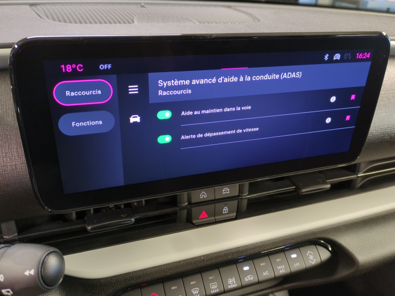 Photo 12 de l'offre de FIAT 600 1.2 HYBRID TURBO 145CH POP DCT6 -21% à 23998€ chez Automobiles 25