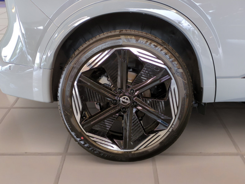 Photo 20 de l'offre de NISSAN QASHQAI E-POWER 190CH N-DESIGN -29% à 33998€ chez Automobiles 25