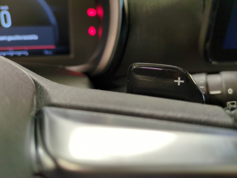 Photo 17 de l'offre de FIAT 600 1.2 HYBRID TURBO 145CH POP DCT6 -21% à 23998€ chez Automobiles 25