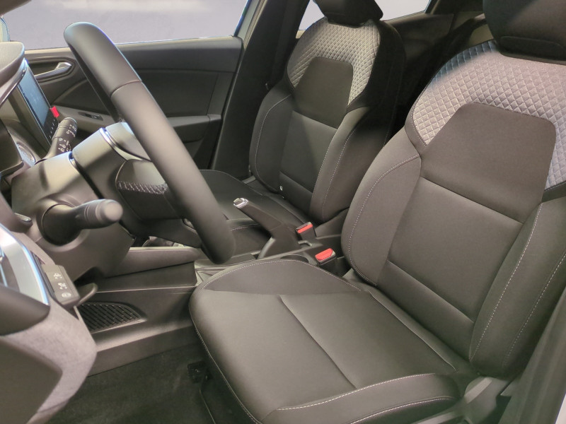 Photo 5 de l'offre de RENAULT CLIO V 1.5 BLUE DCI 100CH EVOLUTION - 20% à 19998€ chez Automobiles 25