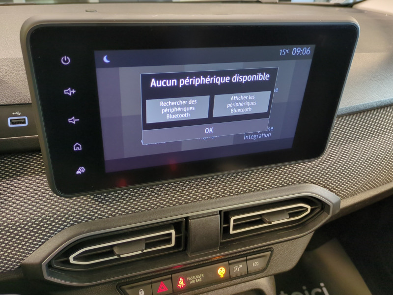Photo 11 de l'offre de DACIA SANDERO 1.0 TCE 90CH EXPRESSION -3% à 16698€ chez Automobiles 25