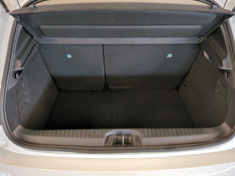 Photo 19 de l'offre de RENAULT CLIO V 1.5 BLUE DCI 100CH EVOLUTION - 20% à 19998€ chez Automobiles 25