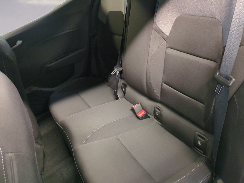 Photo 6 de l'offre de RENAULT CLIO V 1.5 BLUE DCI 100CH EVOLUTION - 20% à 19998€ chez Automobiles 25