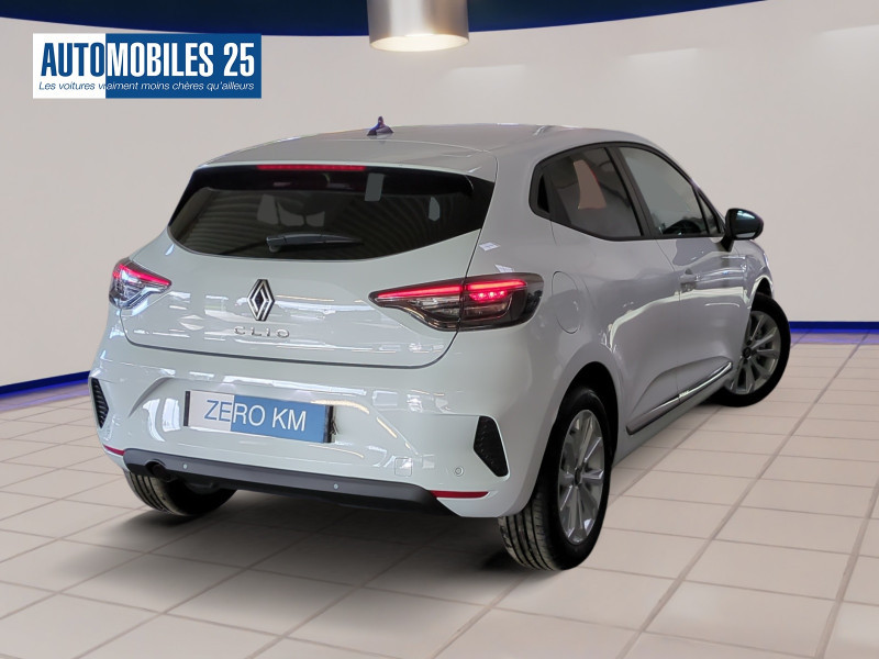 Photo 2 de l'offre de RENAULT CLIO V 1.5 BLUE DCI 100CH EVOLUTION - 20% à 19998€ chez Automobiles 25