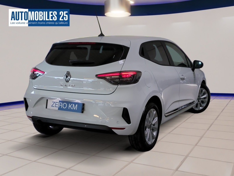 Photo 2 de l'offre de RENAULT CLIO V 1.5 BLUE DCI 100CH EVOLUTION - 20% à 19998€ chez Automobiles 25