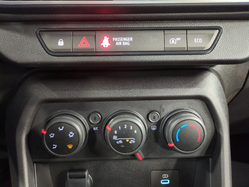 Photo 15 de l'offre de DACIA SANDERO 1.0 TCE 90CH EXPRESSION -4% à 15998€ chez Automobiles 25