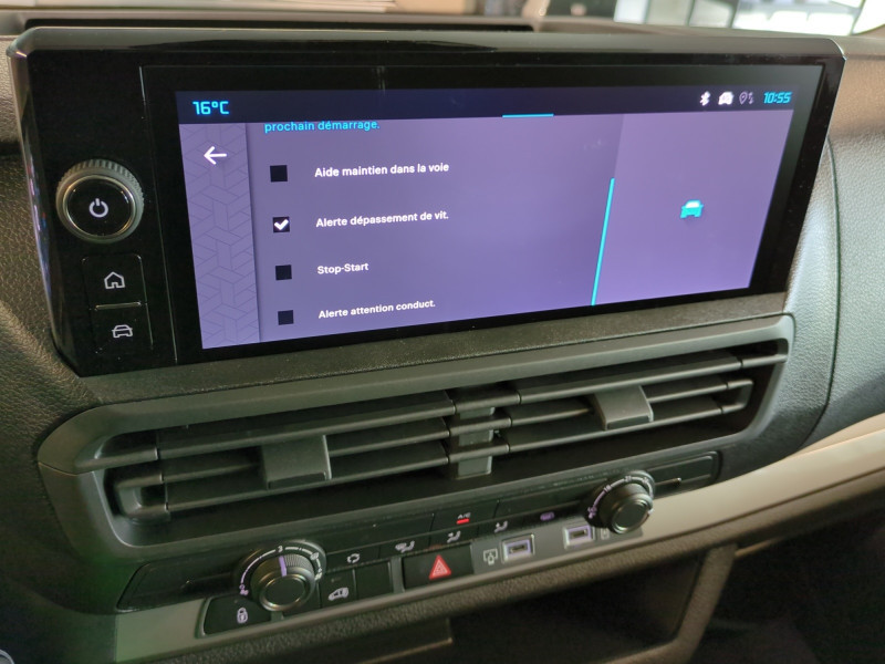 Photo 12 de l'offre de CITROEN JUMPY FG XL 2.0 BLUEHDI 145CH S&S EAT8 -34% à 31198€ chez Automobiles 25