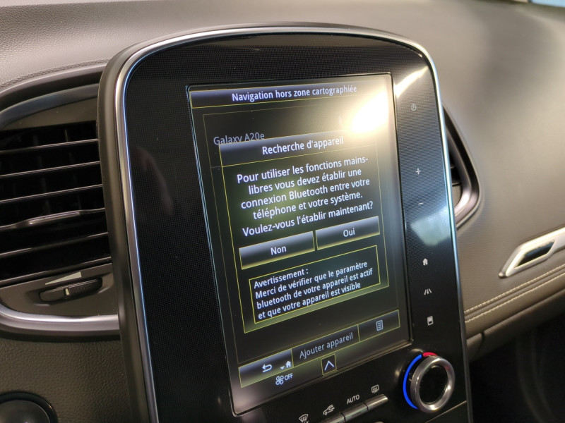 Photo 10 de l'offre de RENAULT GRAND SCENIC IV 1.7 BLUE DCI 120CH INTENS à 14990€ chez Automobiles 25