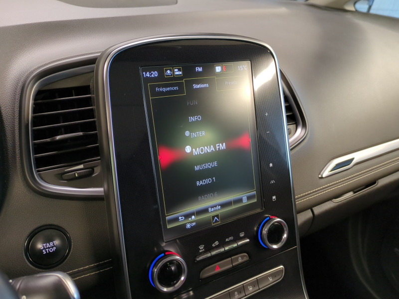 Photo 12 de l'offre de RENAULT GRAND SCENIC IV 1.7 BLUE DCI 120CH INTENS à 14990€ chez Automobiles 25