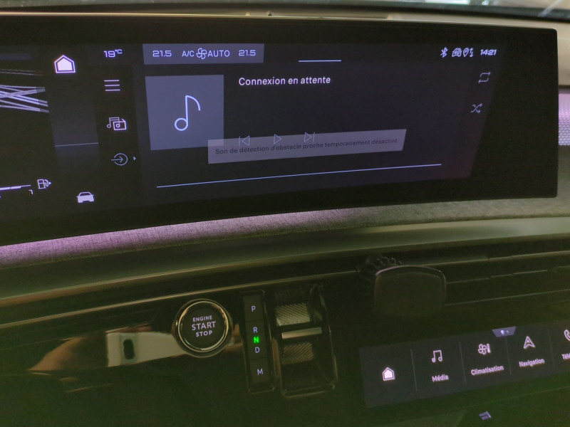 Photo 9 de l'offre de PEUGEOT 3008 HYBRID 136CH GT E-DCS6 à 33990€ chez Automobiles 25