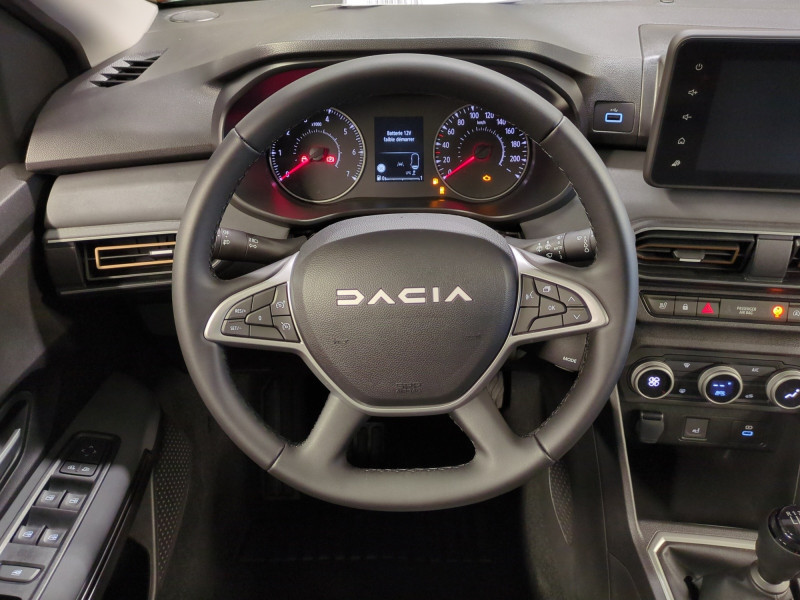 Photo 4 de l'offre de DACIA JOGGER 1.0 ECO-G 100CH EXTREME+ 7 PLACES -10% à 21498€ chez Automobiles 25