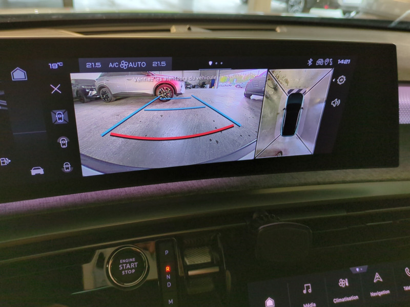 Photo 13 de l'offre de PEUGEOT 3008 HYBRID 136CH GT E-DCS6 à 33990€ chez Automobiles 25