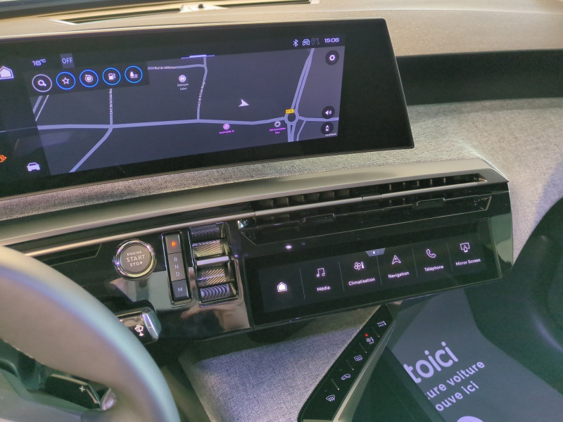 Photo 11 de l'offre de PEUGEOT 3008 1.2 HYBRID 145CH ALLURE E-DCS6 -27% à 31998€ chez Automobiles 25