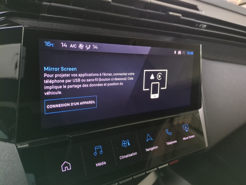 Photo 12 de l'offre de PEUGEOT 308 1.5 BLUEHDI 130CH S&S ALLURE EAT8 -35% à 26498€ chez Automobiles 25