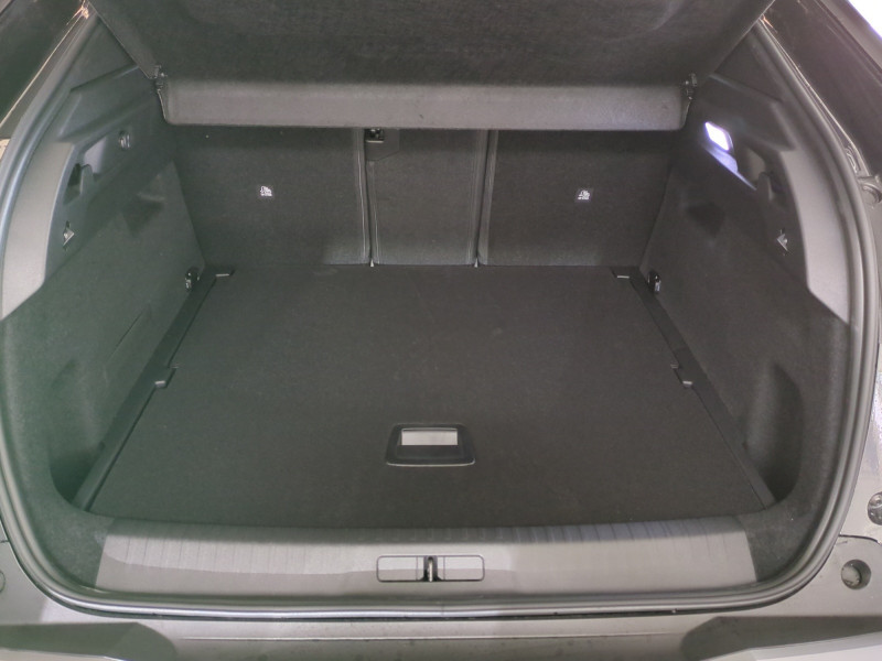 Photo 19 de l'offre de PEUGEOT 3008 1.2 HYBRID 145CH ALLURE E-DCS6 -27% à 31998€ chez Automobiles 25