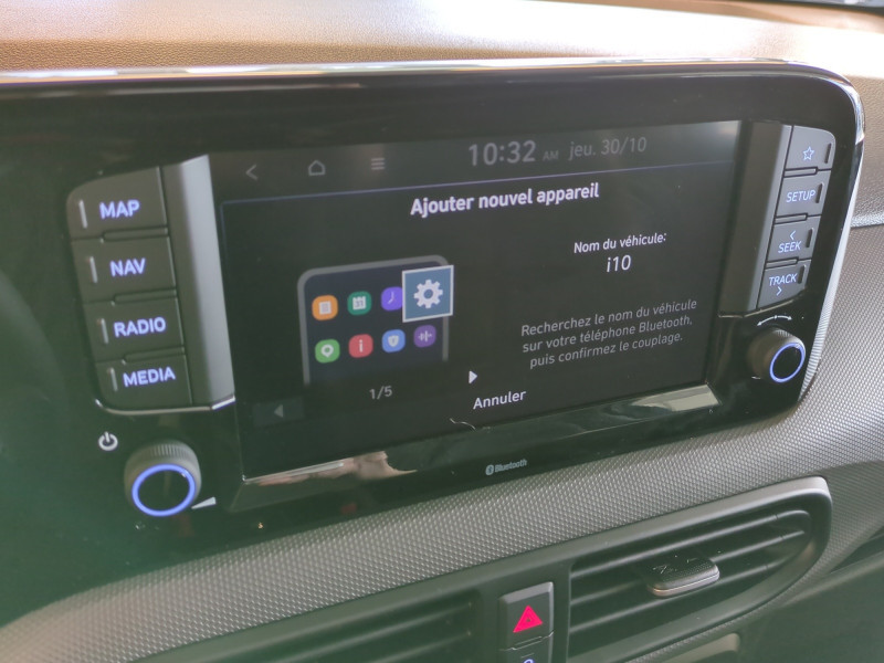 Photo 13 de l'offre de HYUNDAI I10 1.0 63CH ECO INTUITIVE BVR -22% à 15998€ chez Automobiles 25