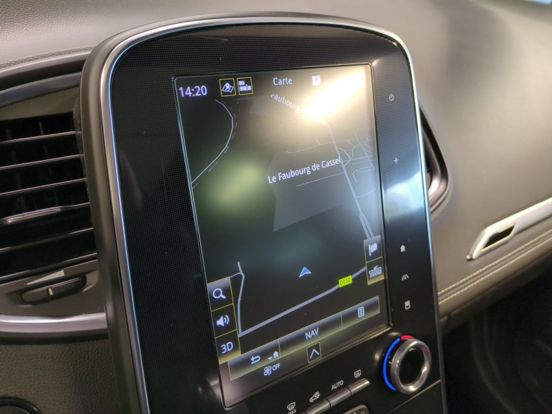 Photo 9 de l'offre de RENAULT GRAND SCENIC IV 1.7 BLUE DCI 120CH INTENS à 14990€ chez Automobiles 25