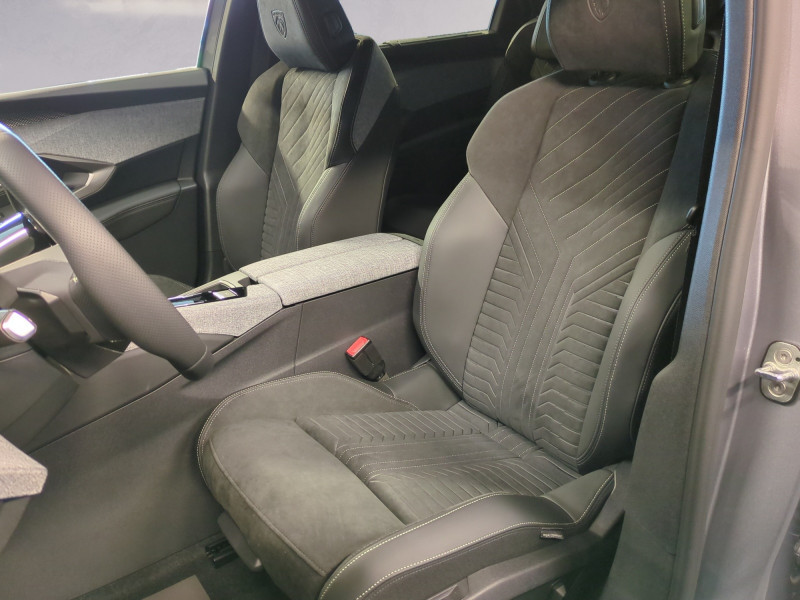 Photo 5 de l'offre de PEUGEOT 5008 HYBRID 145CH GT E-DCS6 -25% à 38998€ chez Automobiles 25
