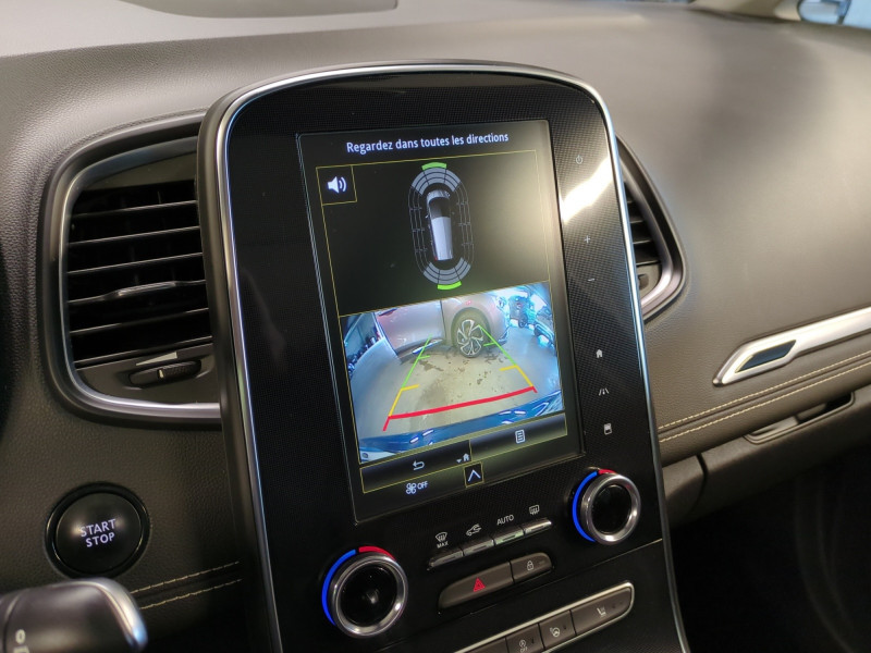 Photo 14 de l'offre de RENAULT GRAND SCENIC IV 1.7 BLUE DCI 120CH INTENS à 14990€ chez Automobiles 25