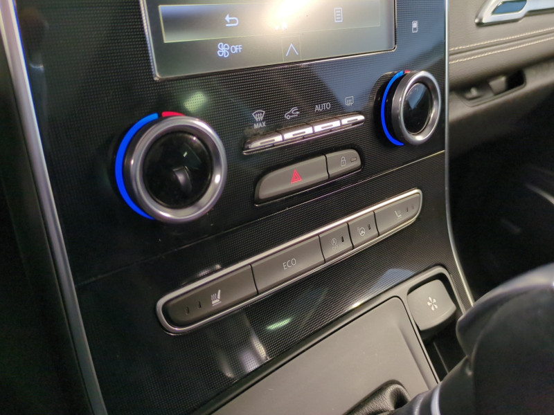 Photo 15 de l'offre de RENAULT GRAND SCENIC IV 1.7 BLUE DCI 120CH INTENS à 14990€ chez Automobiles 25