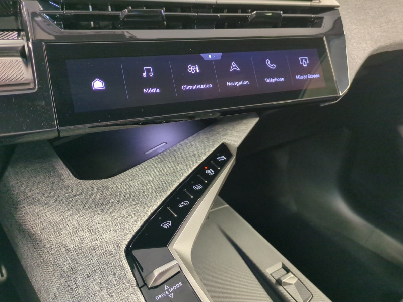 Photo 15 de l'offre de PEUGEOT 5008 HYBRID 145CH GT E-DCS6 -25% à 38998€ chez Automobiles 25