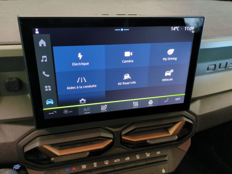 Photo 12 de l'offre de DACIA DUSTER 1.6 HYBRID 140CH EXTREME  -9 % à 27998€ chez Automobiles 25