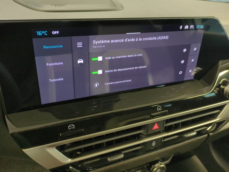 Photo 11 de l'offre de CITROEN C4 1.2 HYBRIDE 145CH S&S MAX AUTOMATIQUE -30% à 24898€ chez Automobiles 25