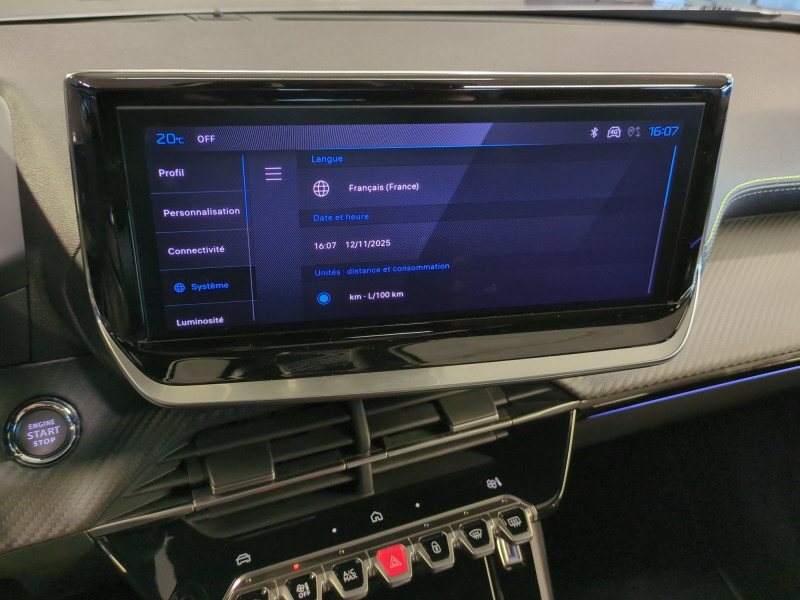 Photo 13 de l'offre de PEUGEOT 2008 1.2 HYBRID 145CH GT E-DCS6 -24% à 27998€ chez Automobiles 25