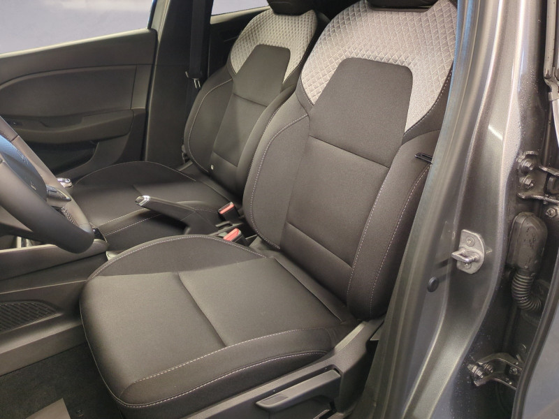 Photo 6 de l'offre de RENAULT CLIO V 1.5 DCI 100CH EVOLUTION - 22% à 19998€ chez Automobiles 25