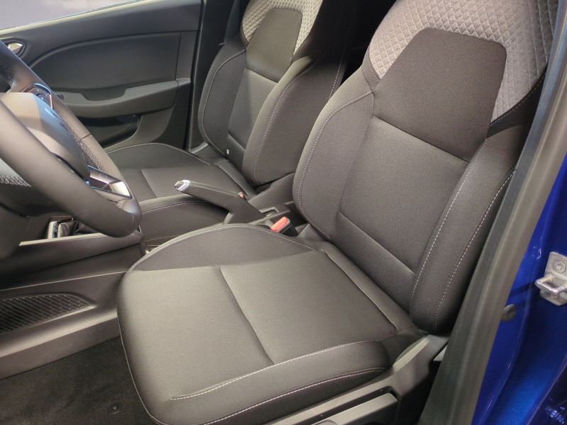 Photo 6 de l'offre de RENAULT CLIO V 1.5 DCI 100CH EVOLUTION - 22% à 19998€ chez Automobiles 25