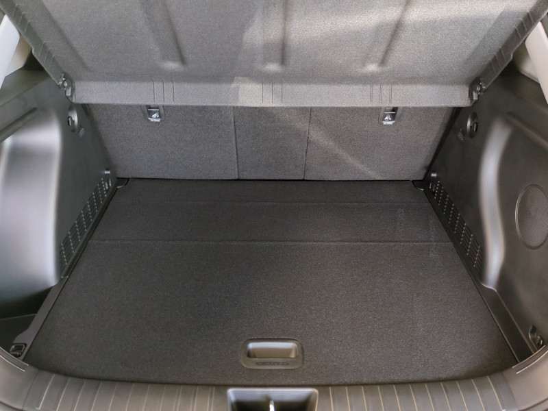 Photo 19 de l'offre de HYUNDAI KONA 1.6 GDI 129CH HYBRID CREATIVE DCT-6 -22% à 29998€ chez Automobiles 25