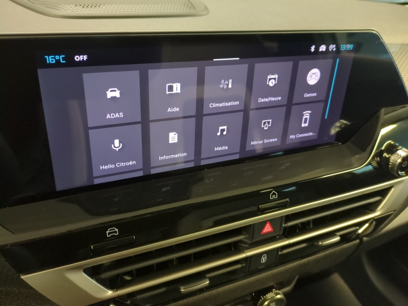 Photo 12 de l'offre de CITROEN C4 1.2 HYBRIDE 145CH S&S MAX AUTOMATIQUE -30% à 24898€ chez Automobiles 25