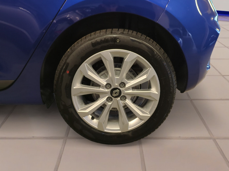 Photo 20 de l'offre de RENAULT CLIO V 1.5 DCI 100CH EVOLUTION - 22% à 19998€ chez Automobiles 25