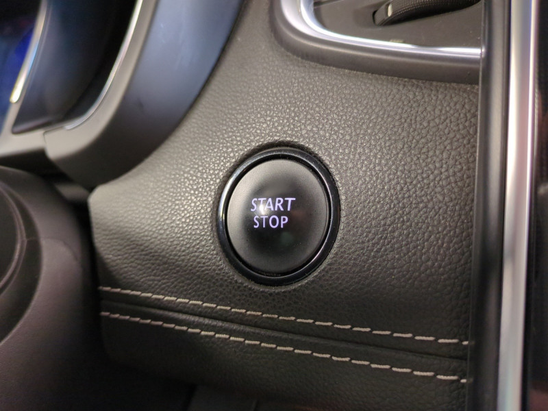 Photo 18 de l'offre de RENAULT SCENIC IV 1.6 DCI 130CH ENERGY INTENS à 11490€ chez Automobiles 25