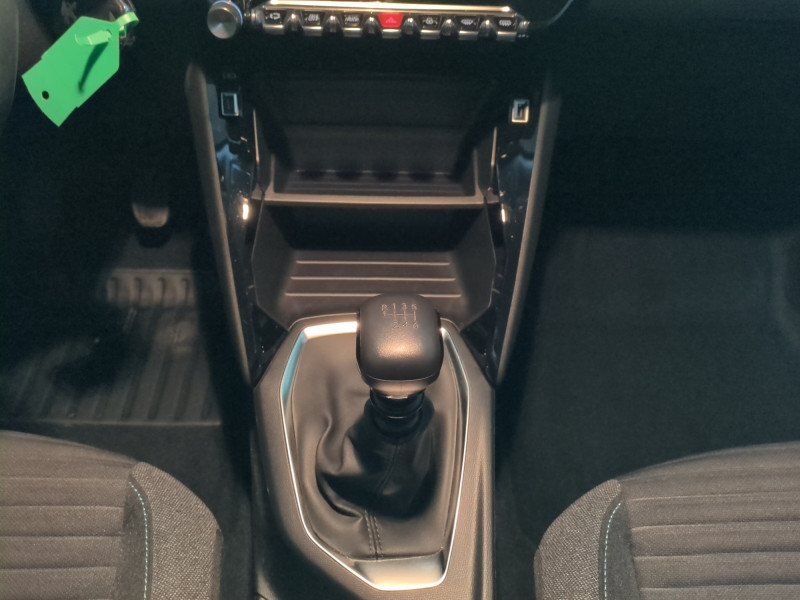 Photo 5 de l'offre de PEUGEOT 2008 1.2 PURETECH 130CH S&S STYLE à 15590€ chez Automobiles 25